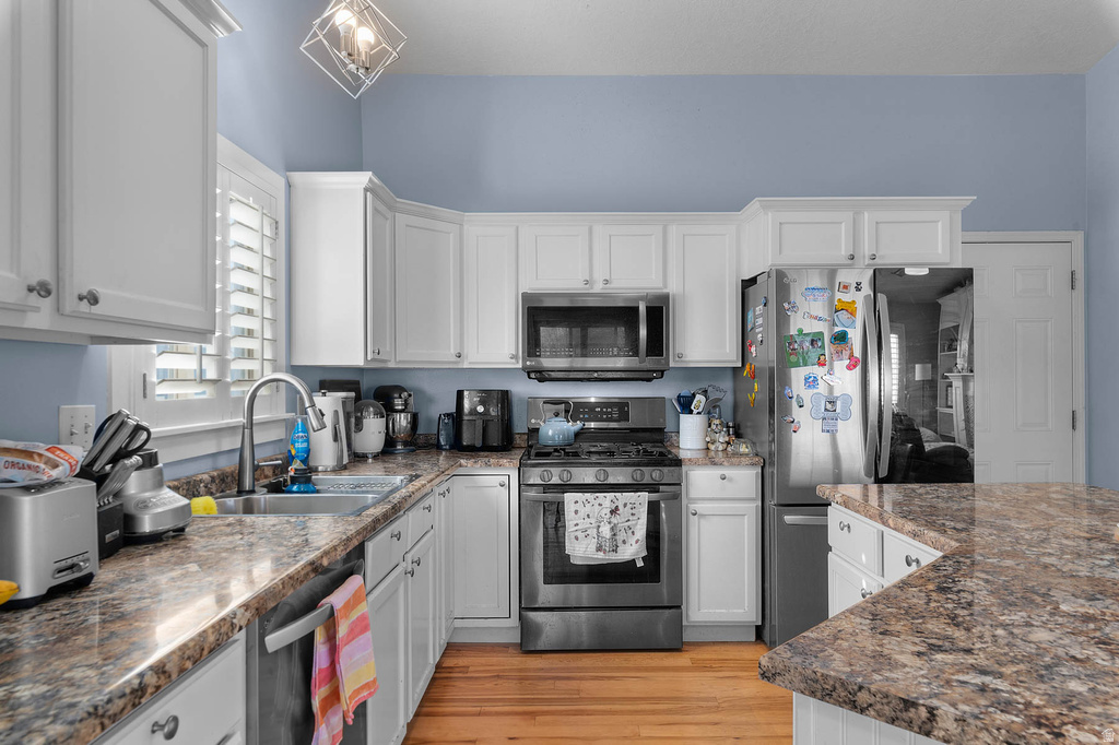 1398 N 2475 W Clinton, UT 84015