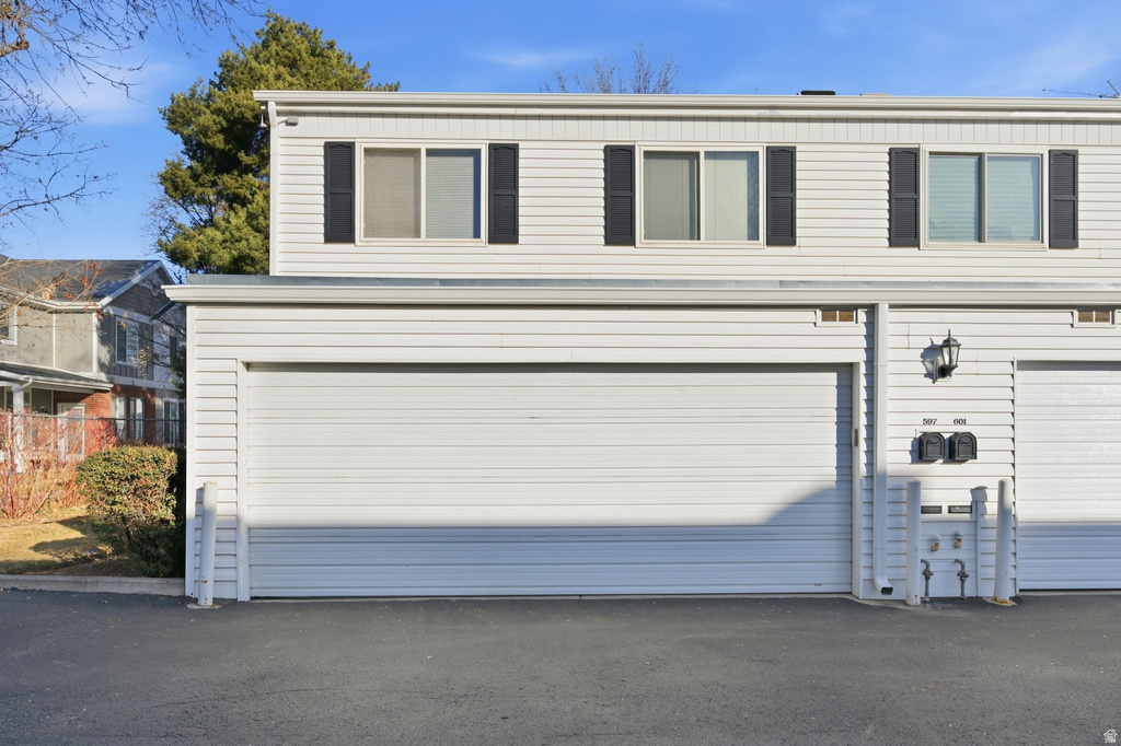 597 E 3970 S Salt Lake City, UT 84107