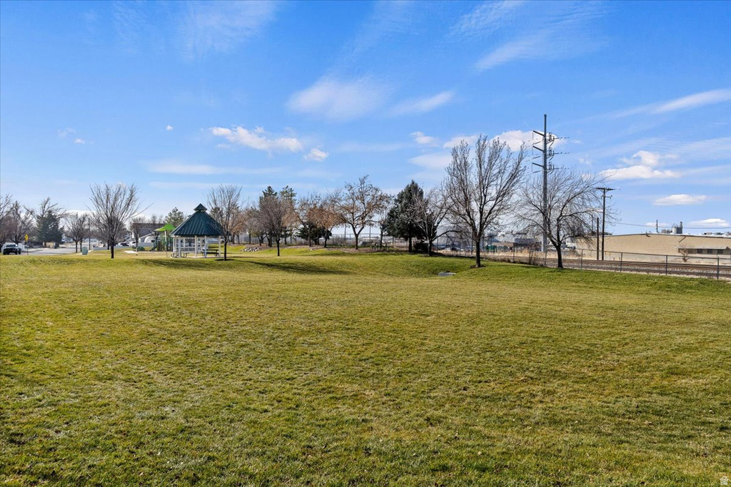 1509 S 850 W Woods Cross, UT 84087