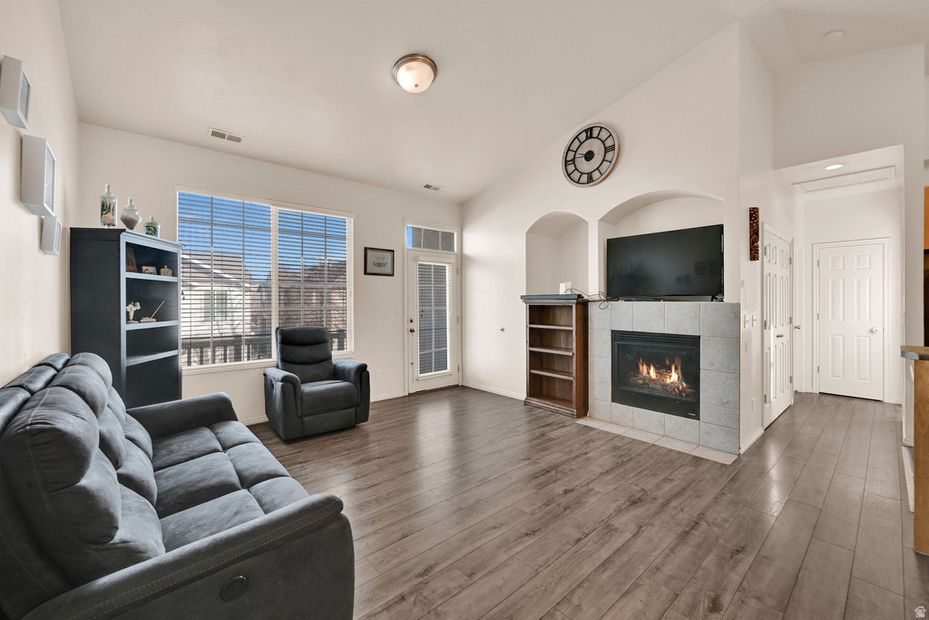 418 N KENT DR North Salt Lake, UT 84054