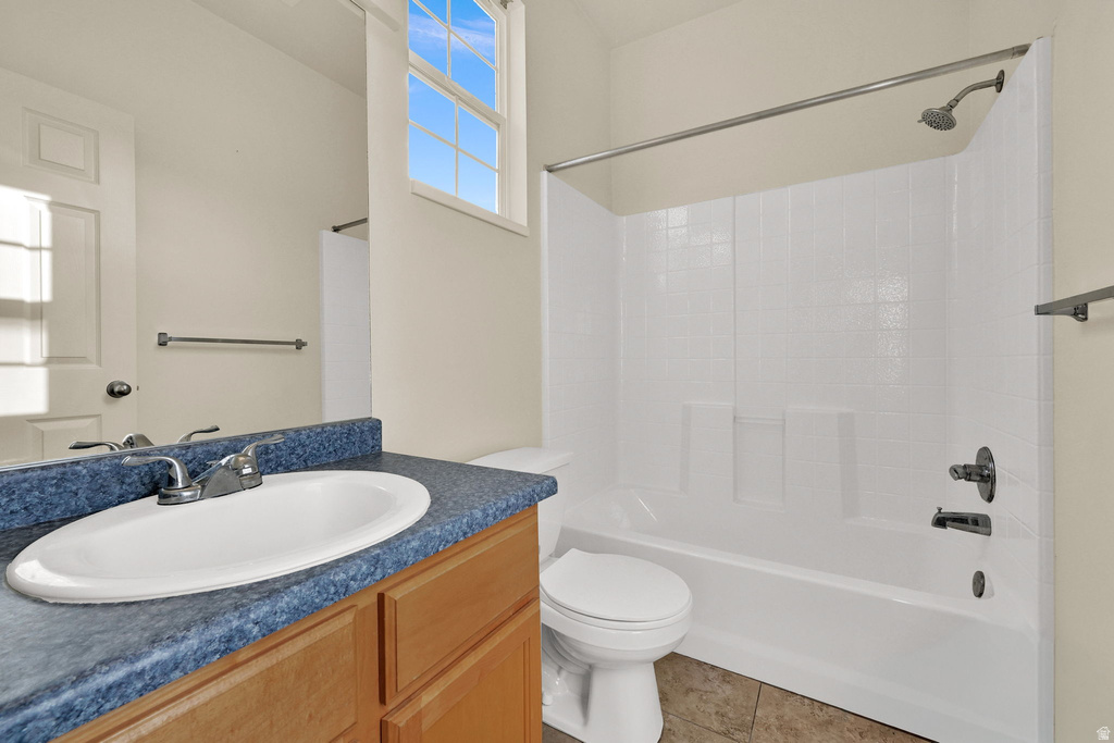 418 N KENT DR North Salt Lake, UT 84054