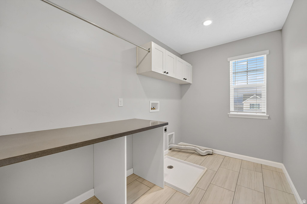 2123 N WILD HYACINTH DR Saratoga Springs, UT 84045