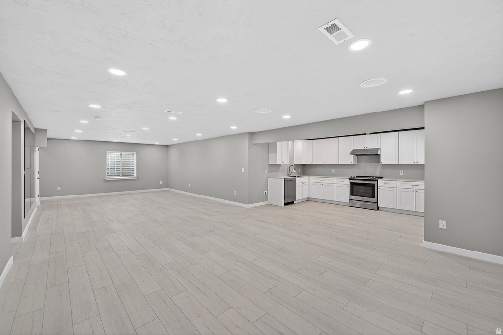 2123 N WILD HYACINTH DR Saratoga Springs, UT 84045