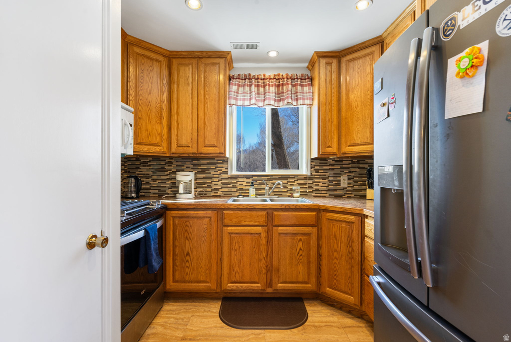 30 N 300 E Marysvale, UT 84750