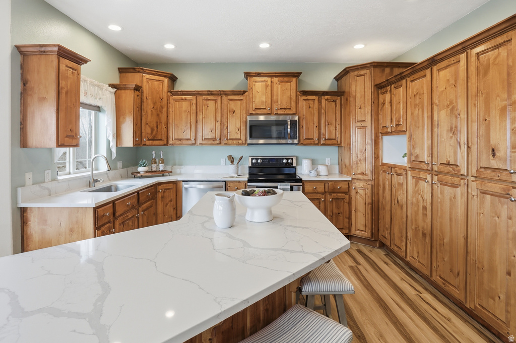 9483 N AVANYU DR Cedar Hills, UT 84062