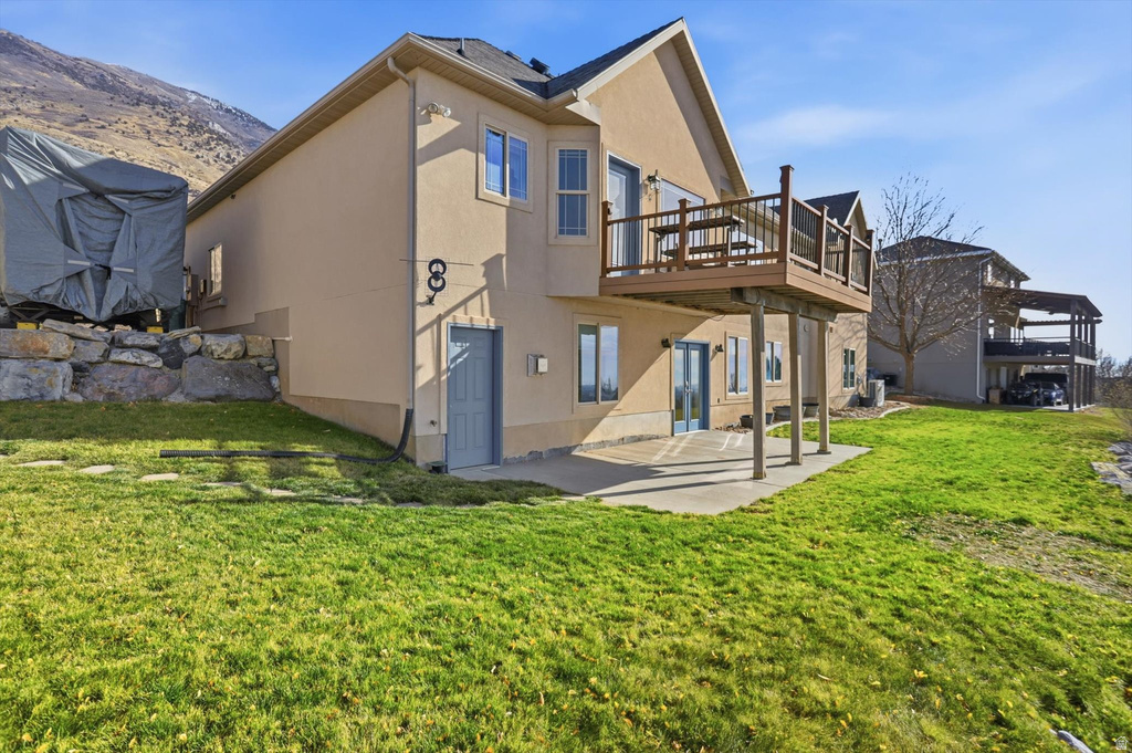9483 N AVANYU DR Cedar Hills, UT 84062