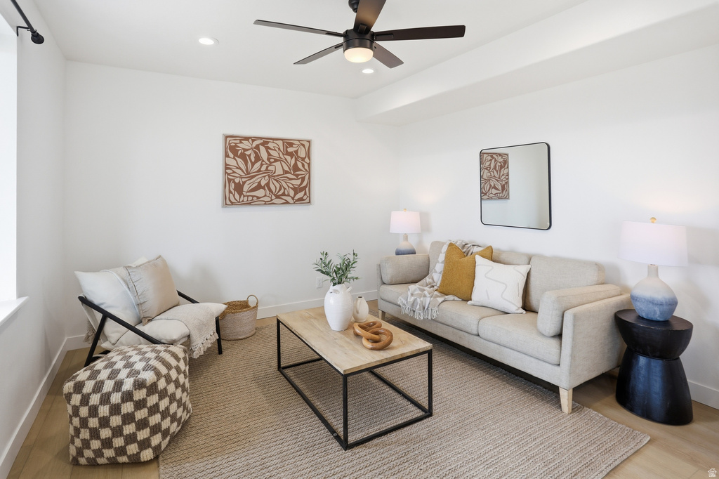 9483 N AVANYU DR Cedar Hills, UT 84062