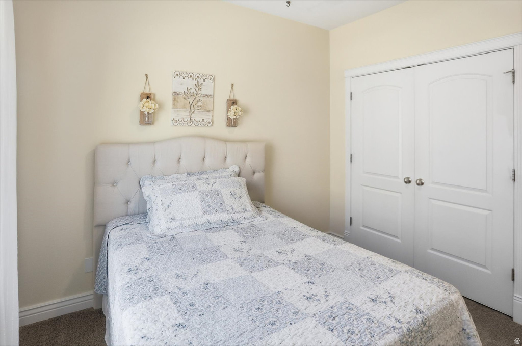 9483 N AVANYU DR Cedar Hills, UT 84062