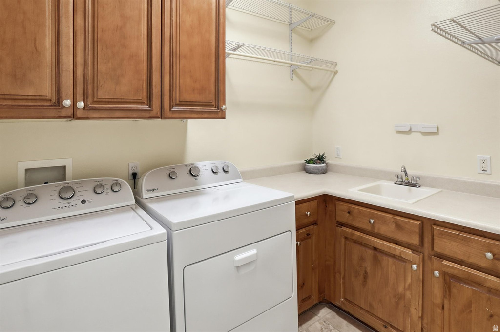 9483 N AVANYU DR Cedar Hills, UT 84062