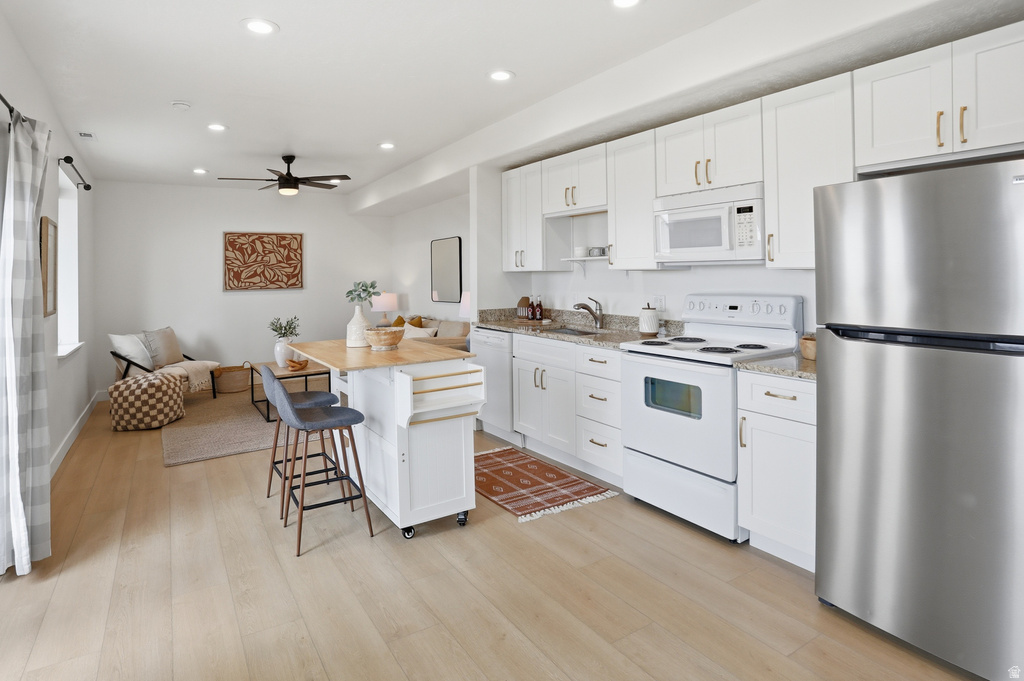 9483 N AVANYU DR Cedar Hills, UT 84062