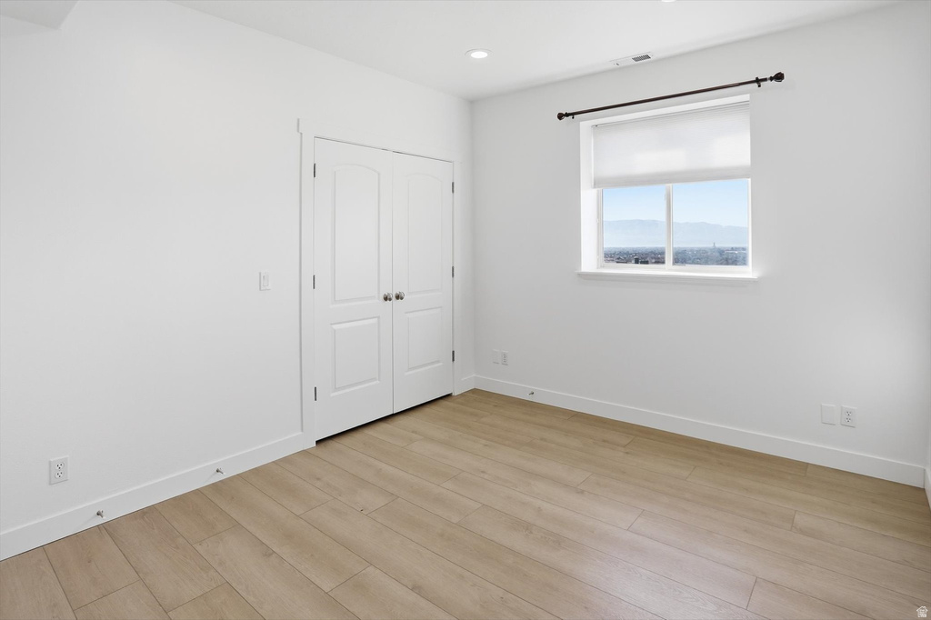 9483 N AVANYU DR Cedar Hills, UT 84062