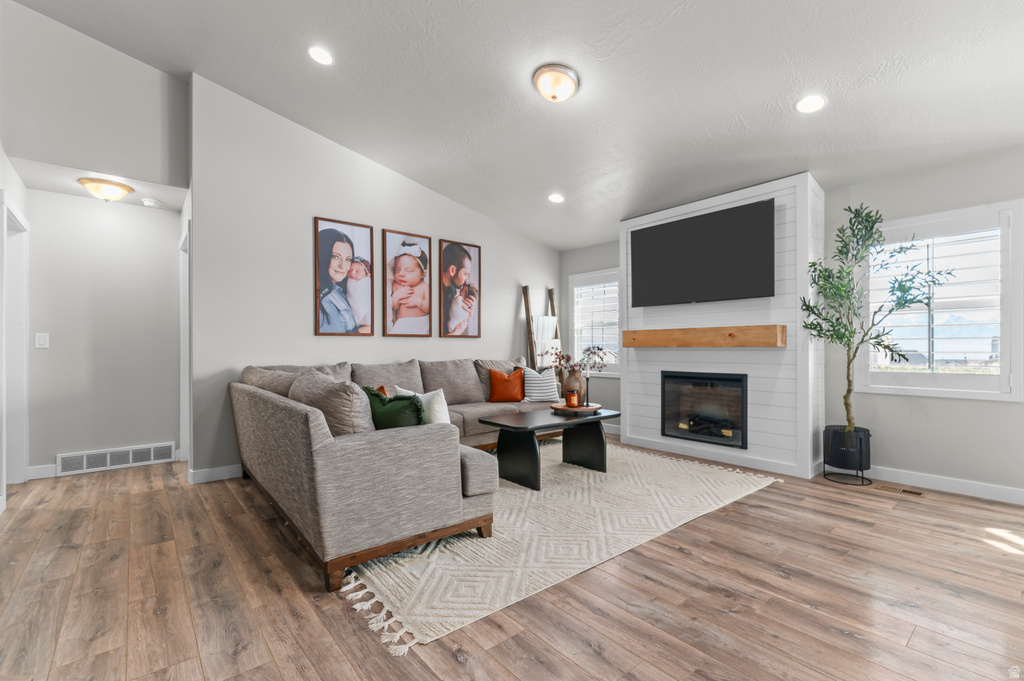 8433 S JAYSON DR West Jordan, UT 84081