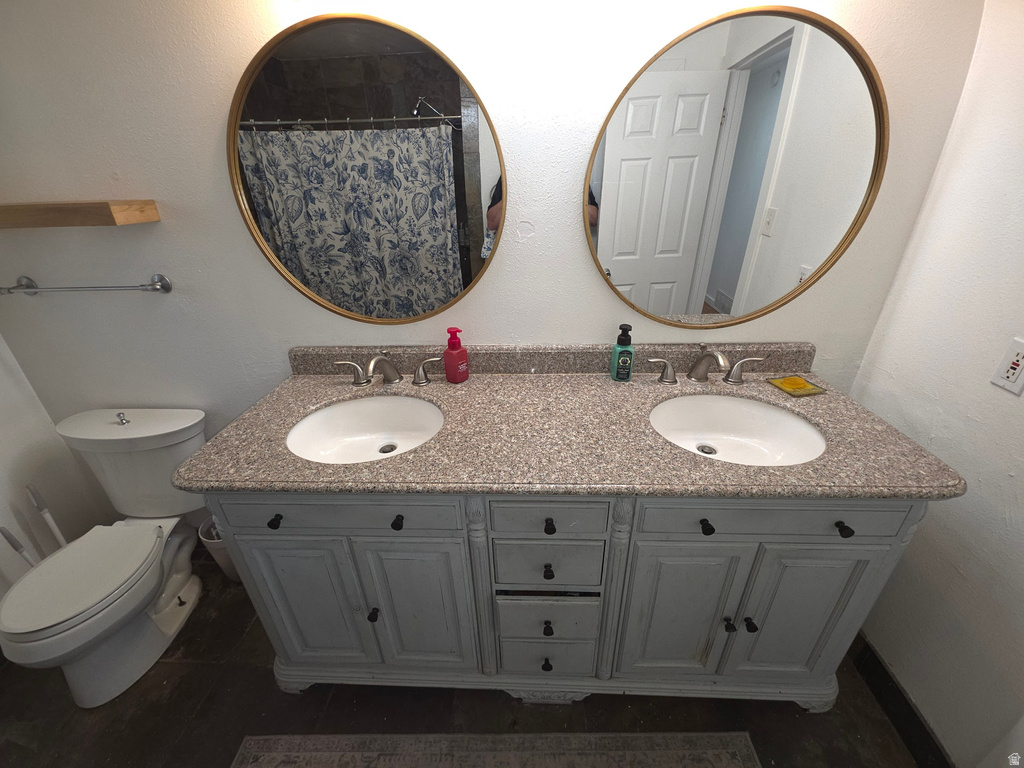 1366 COTTONWOOD DR Centerville, UT 84014