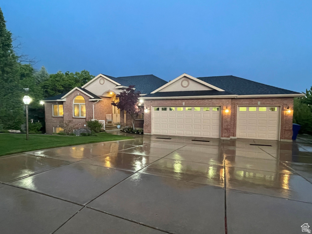 1921 MOHAWK LN Ogden, UT 84403