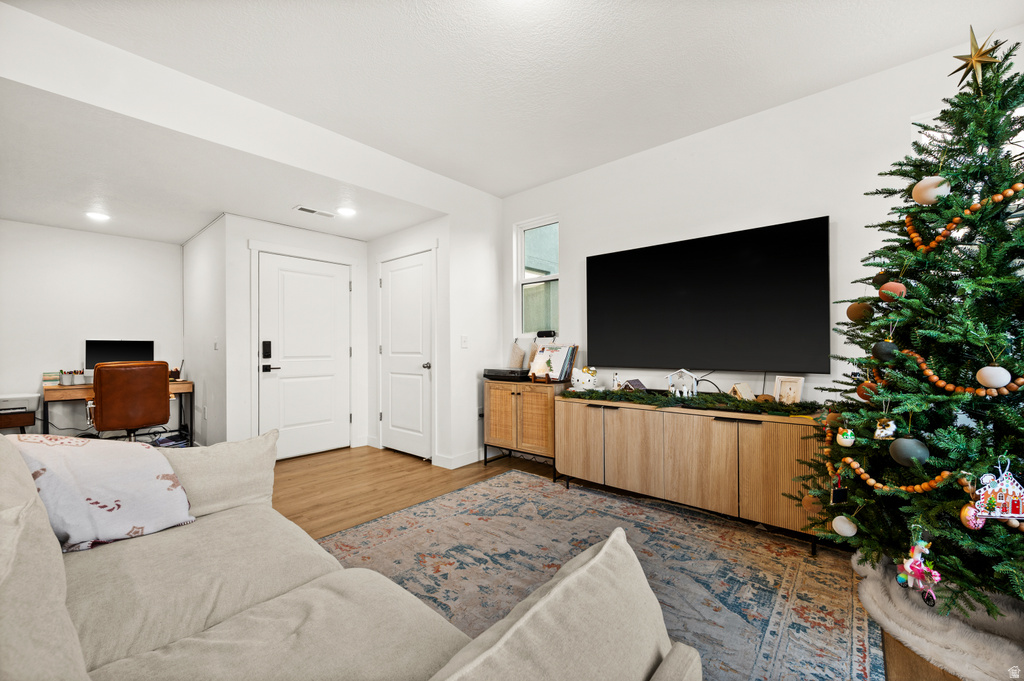 5227 W REVENTON DR #B201 South Jordan, UT 84009