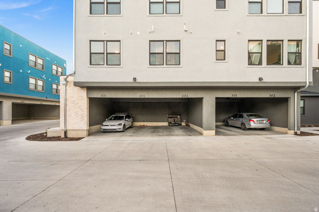 5227 W REVENTON DR #B201 South Jordan, UT 84009