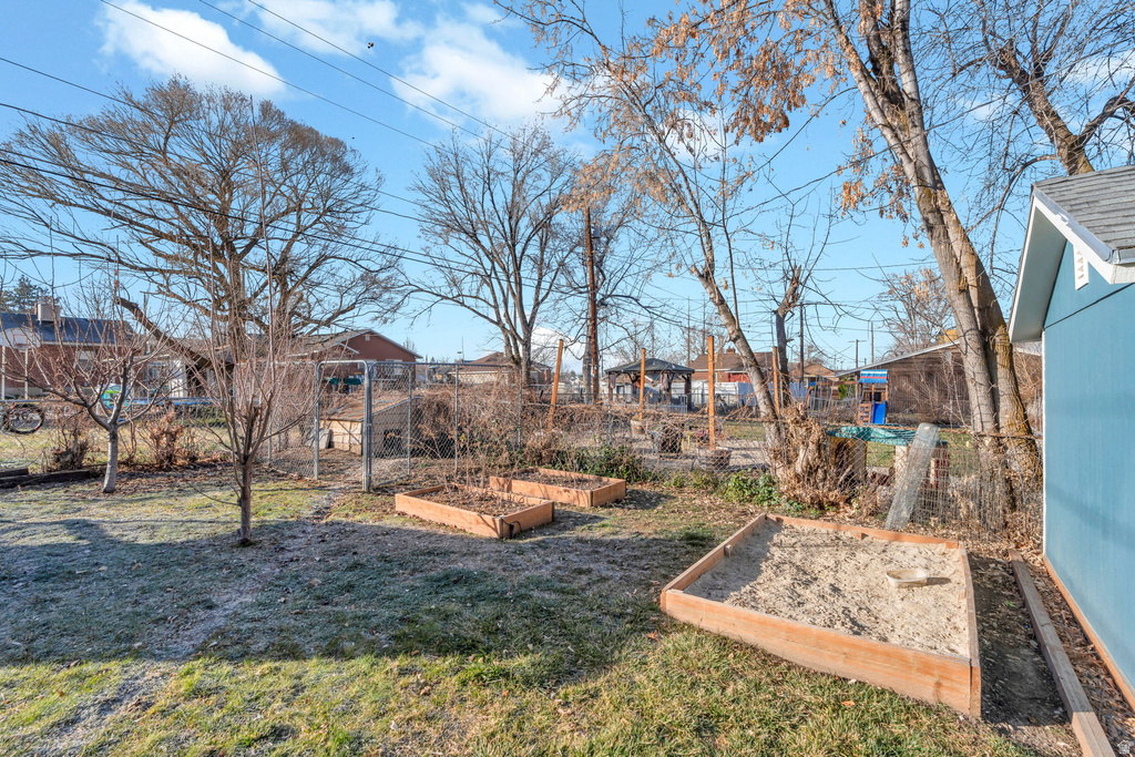 93 W 800 N Bountiful, UT 84010