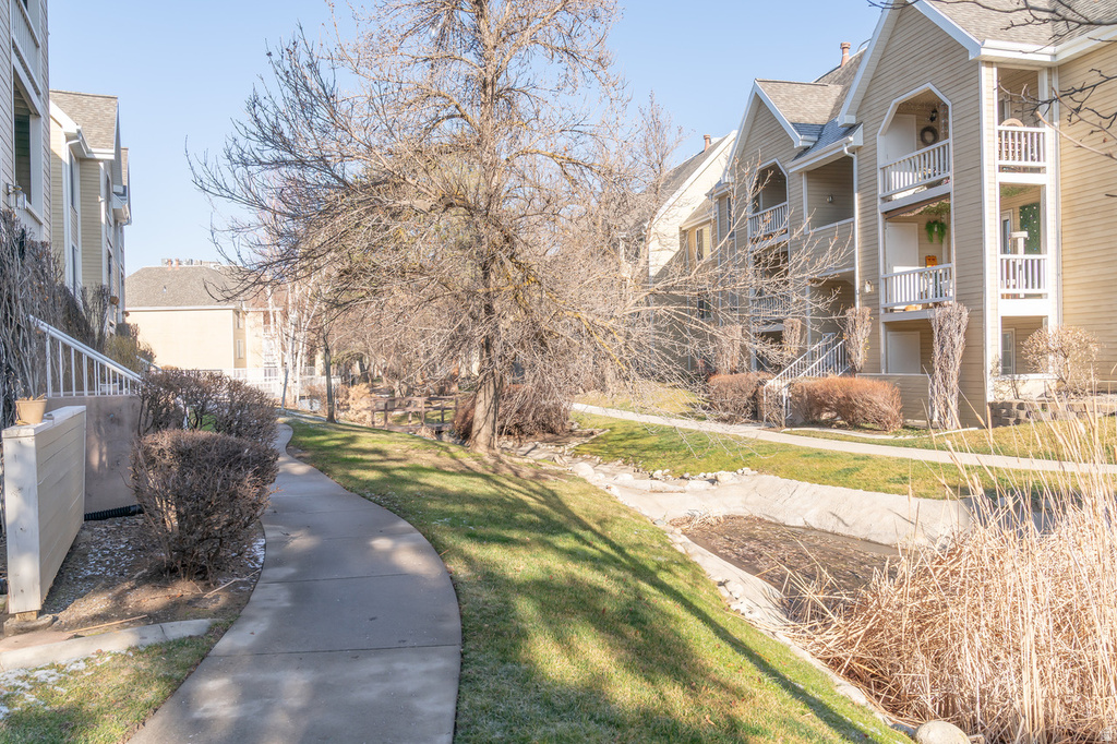 1222 E WATERSIDE CV #10 Cottonwood Heights, UT 84047