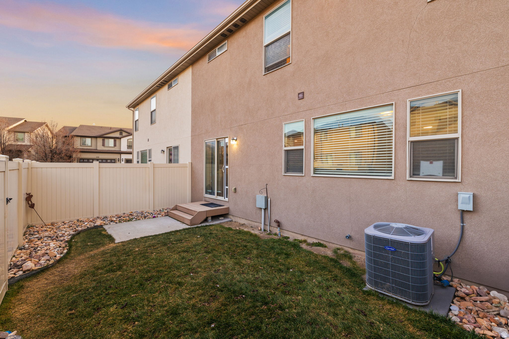 2476 N SUNSET VW Lehi, UT 84043