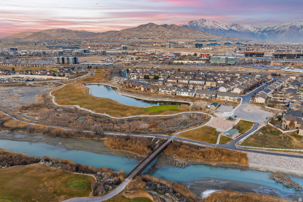 2476 N SUNSET VW Lehi, UT 84043