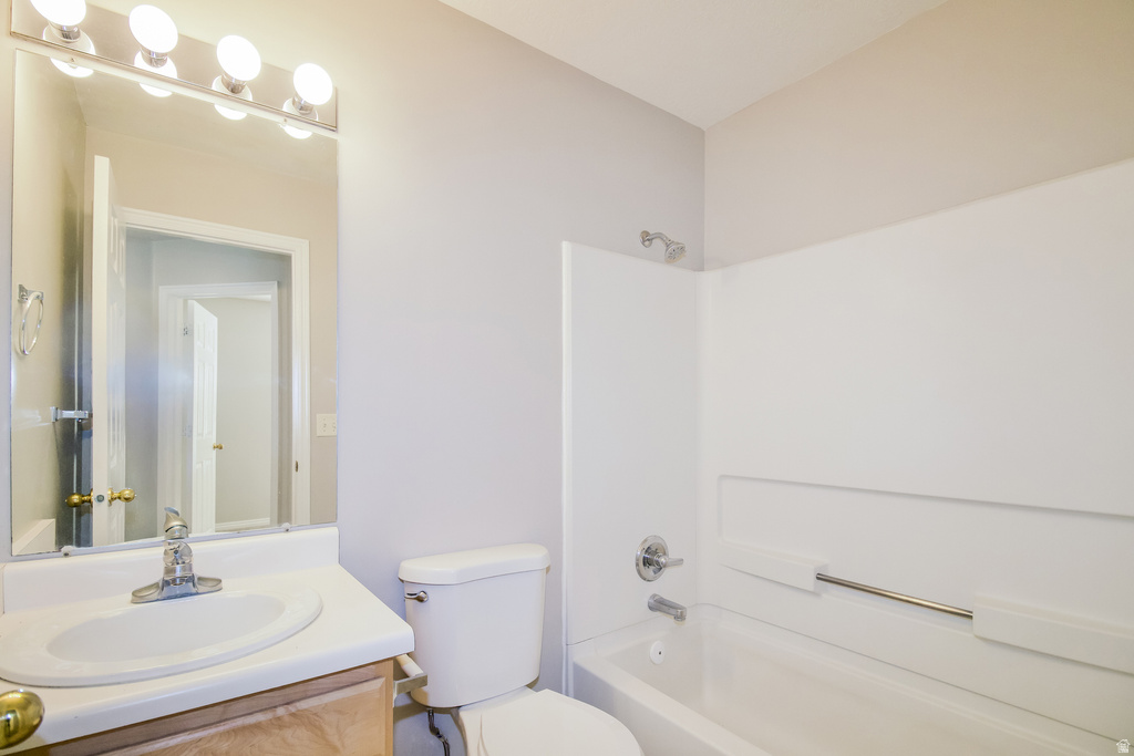 72 N MONTROSE Saratoga Springs, UT 84045