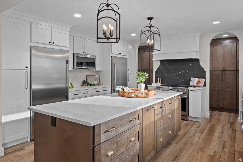 978 S 1375 E Springville, UT 84663