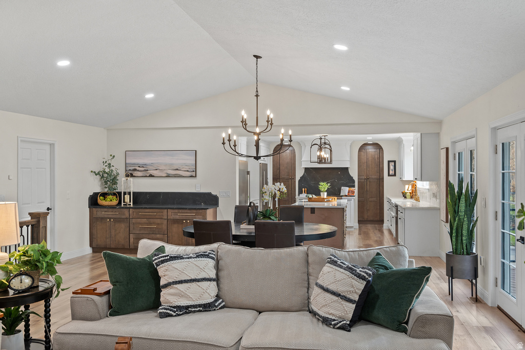 978 S 1375 E Springville, UT 84663