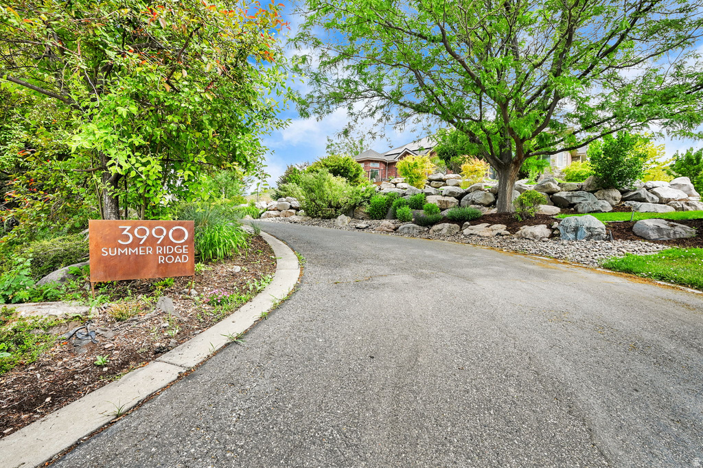 3990 SUMMER RIDGE RD Morgan, UT 84050