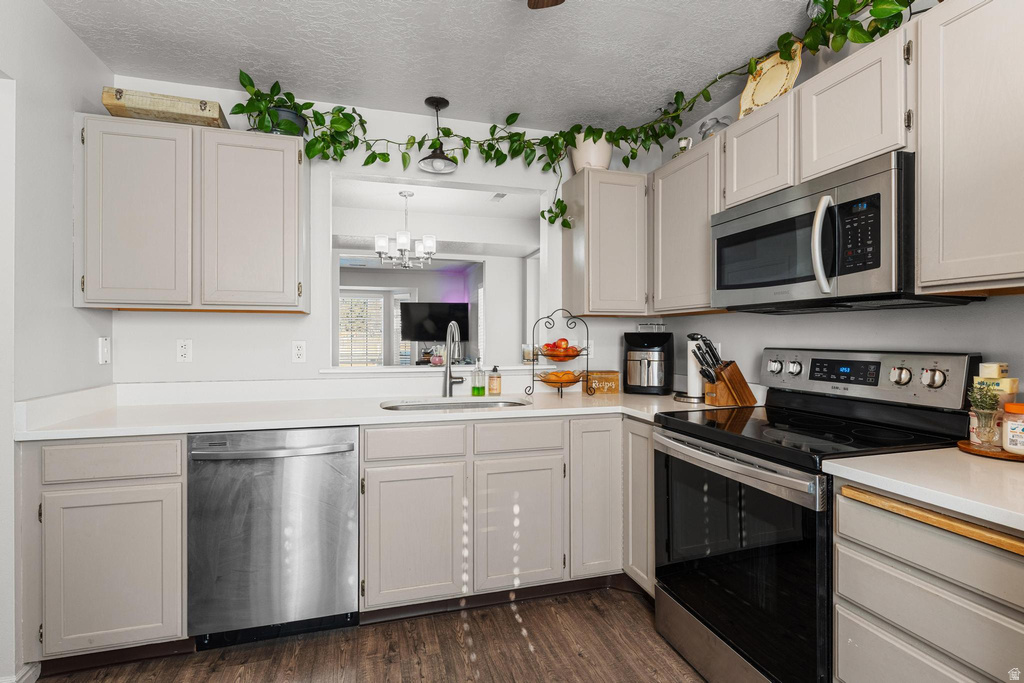 589 W 480 N American Fork, UT 84003