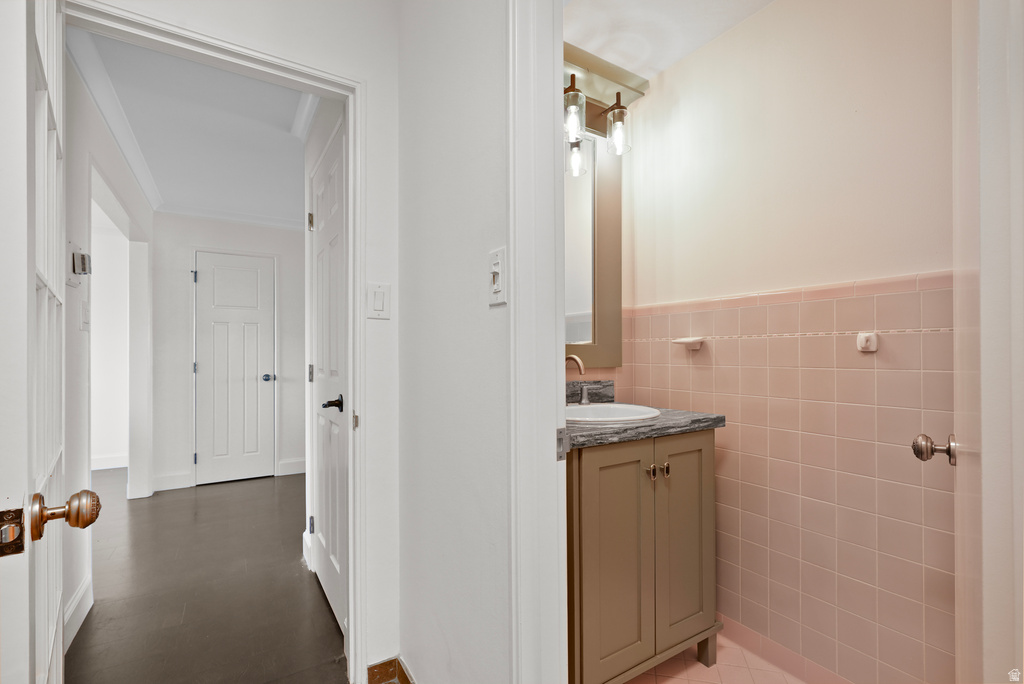 130 S 1300 E #706 Salt Lake City, UT 84102