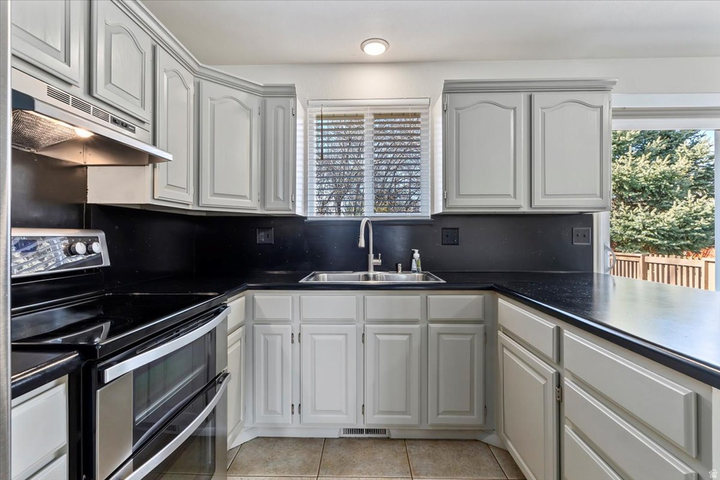 6154 S ZODIAC DR Kearns, UT 84118