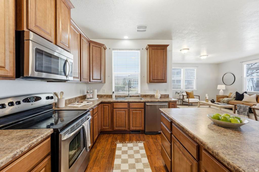 4668 W FIRMONT DR South Jordan, UT 84009