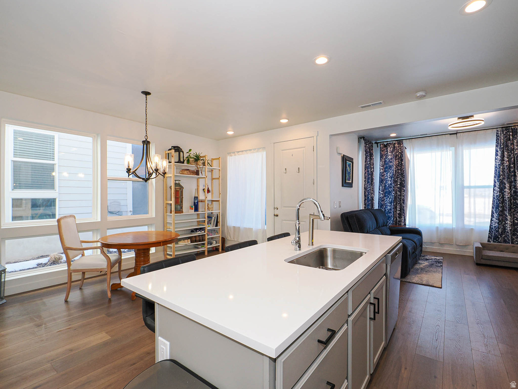 6661 W MEADOW GRASS DR South Jordan, UT 84009