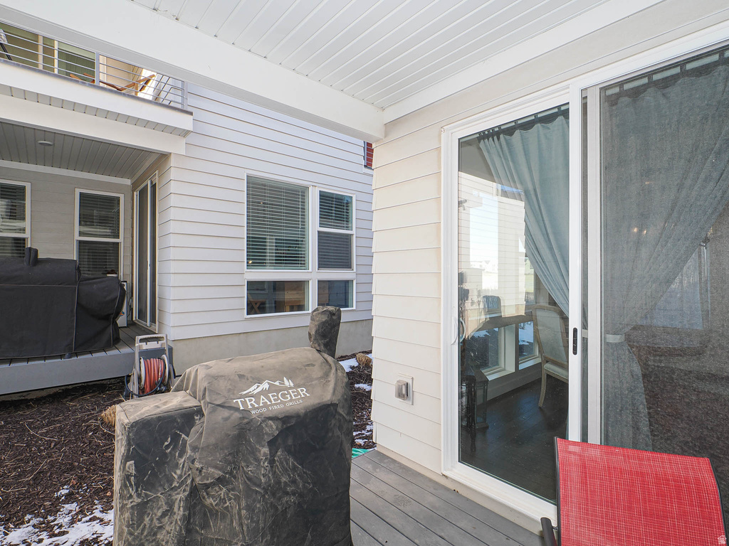 6661 W MEADOW GRASS DR South Jordan, UT 84009