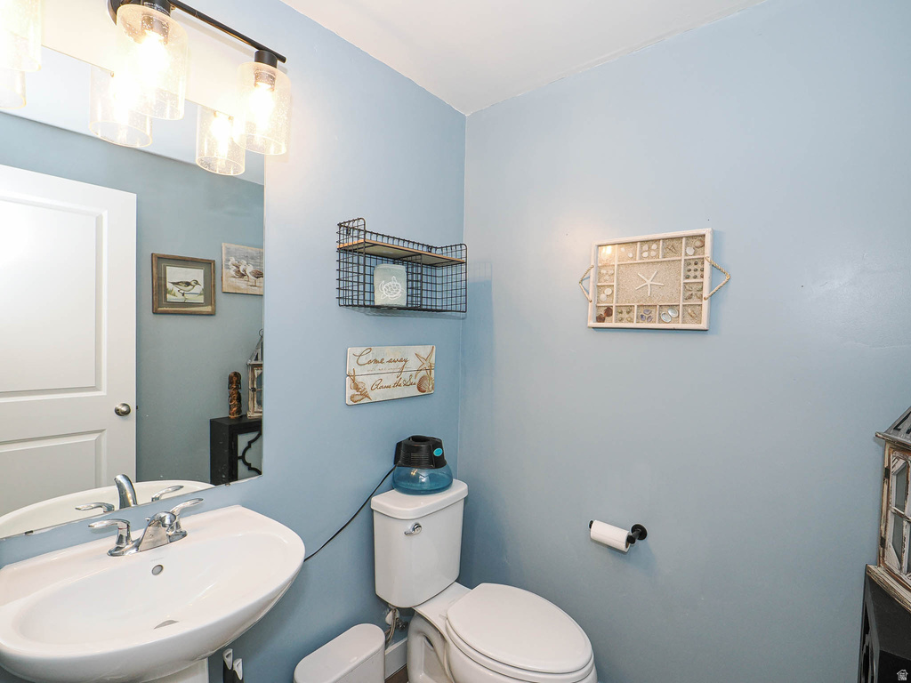 6661 W MEADOW GRASS DR South Jordan, UT 84009