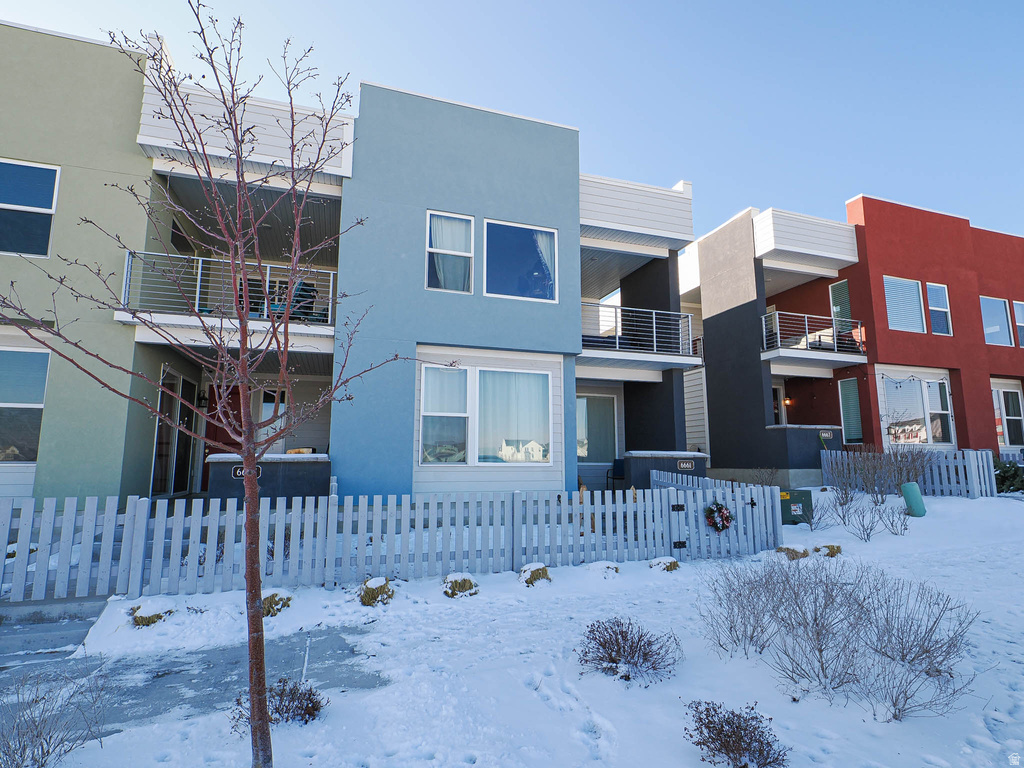 6661 W MEADOW GRASS DR South Jordan, UT 84009