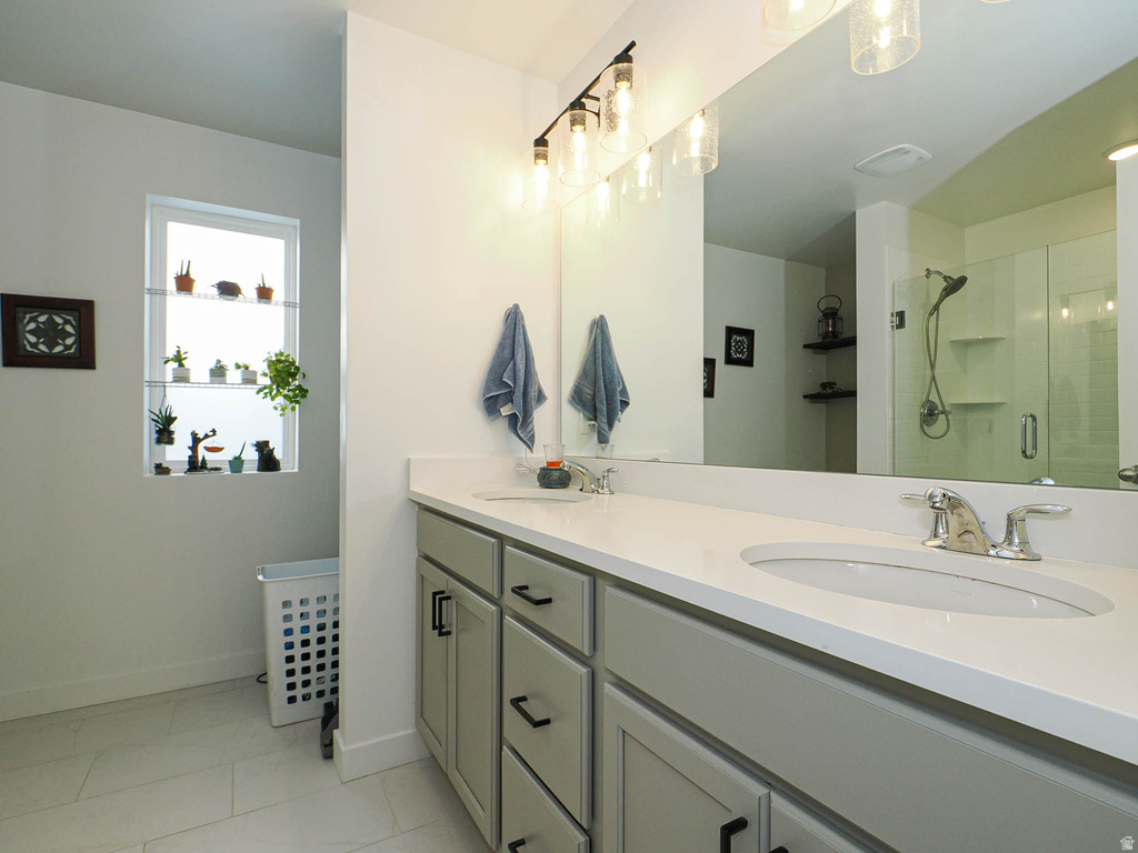 6661 W MEADOW GRASS DR South Jordan, UT 84009