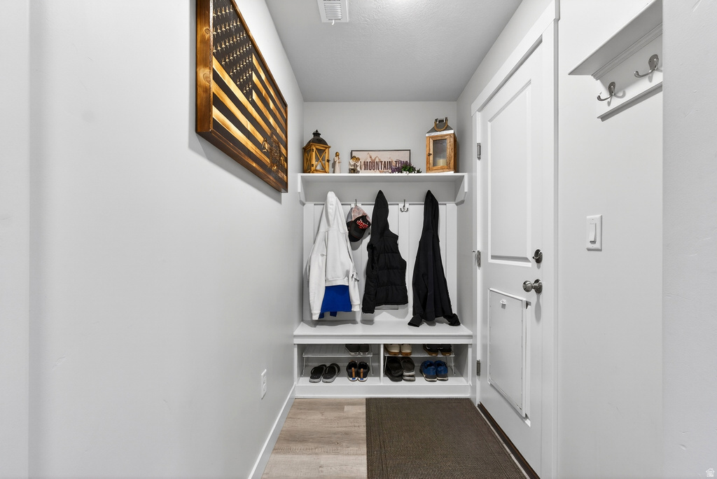 3091 N 3075 W Plain City, UT 84404