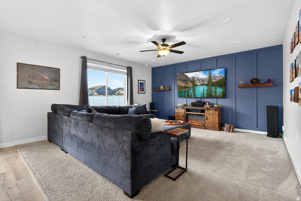 3091 N 3075 W Plain City, UT 84404