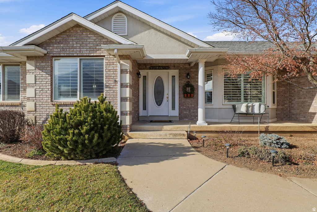 1261 N 2575 E Layton, UT 84040