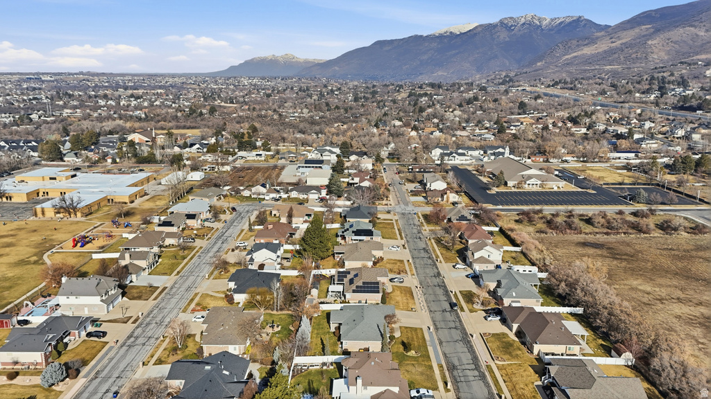 1261 N 2575 E Layton, UT 84040