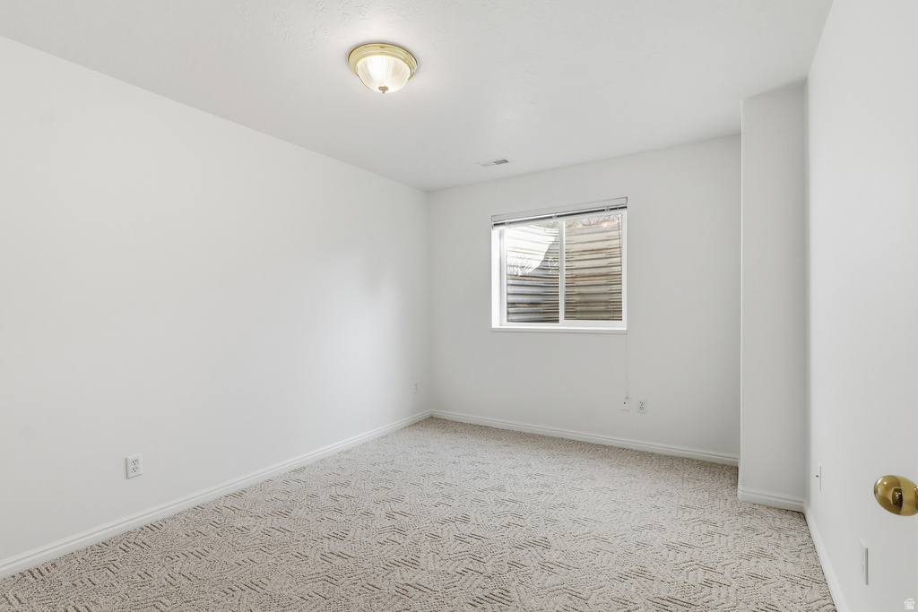 1261 N 2575 E Layton, UT 84040