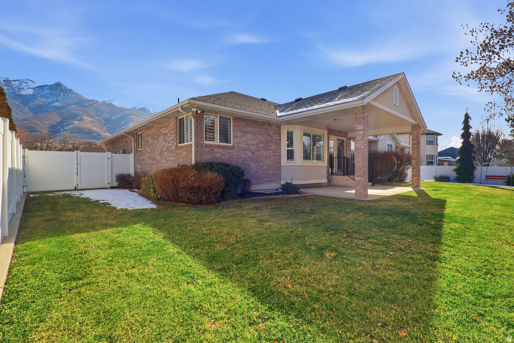 1261 N 2575 E Layton, UT 84040