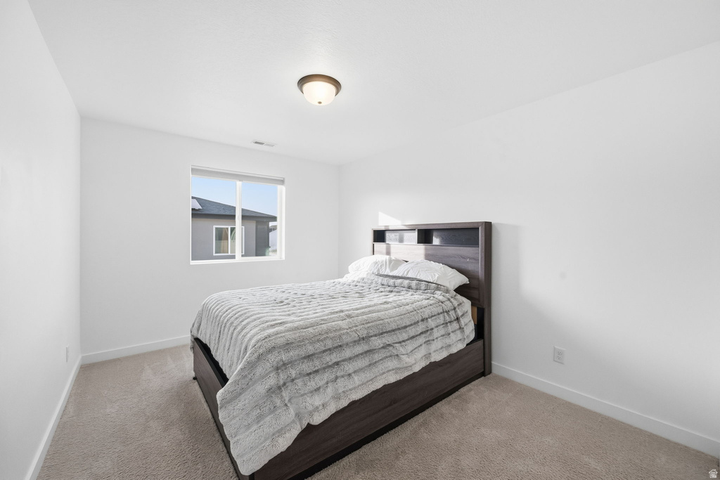 2978 S 2600 W Syracuse, UT 84075