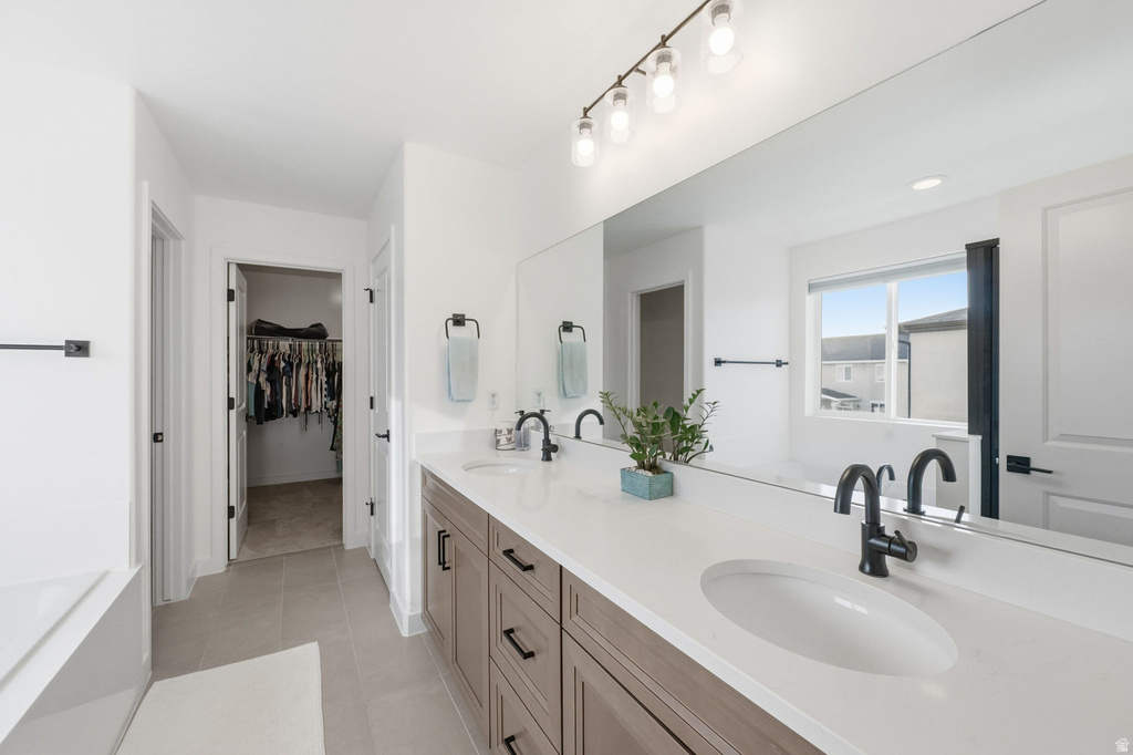 2978 S 2600 W Syracuse, UT 84075