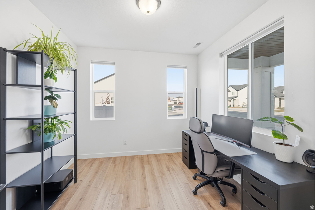 2978 S 2600 W Syracuse, UT 84075