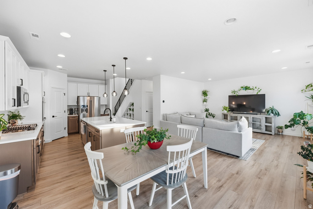 2978 S 2600 W Syracuse, UT 84075