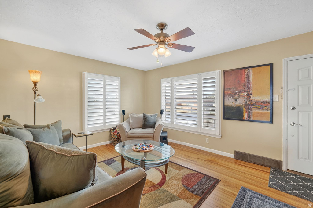 353 W 6TH AVE Midvale, UT 84047