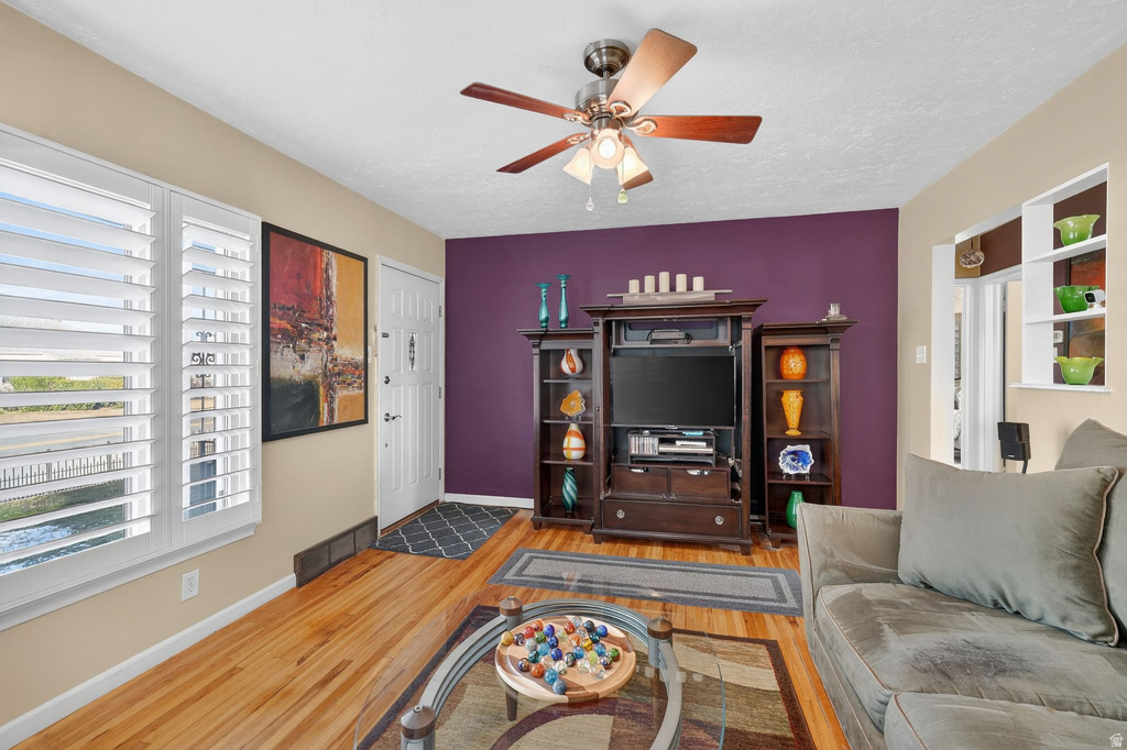 353 W 6TH AVE Midvale, UT 84047