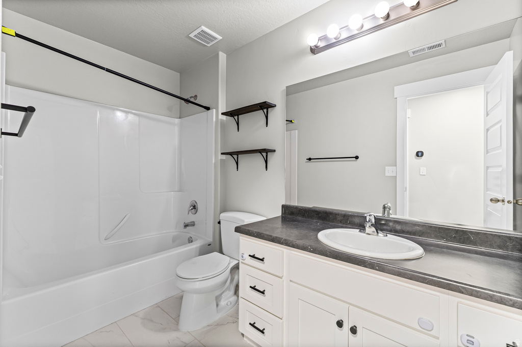 943 S 2150 W Orem, UT 84058